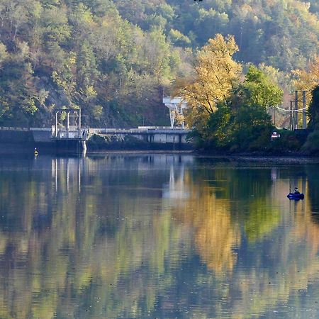 *A Setting Between Dordogne And Swimming Pool* Appartement Argentat Buitenkant foto
