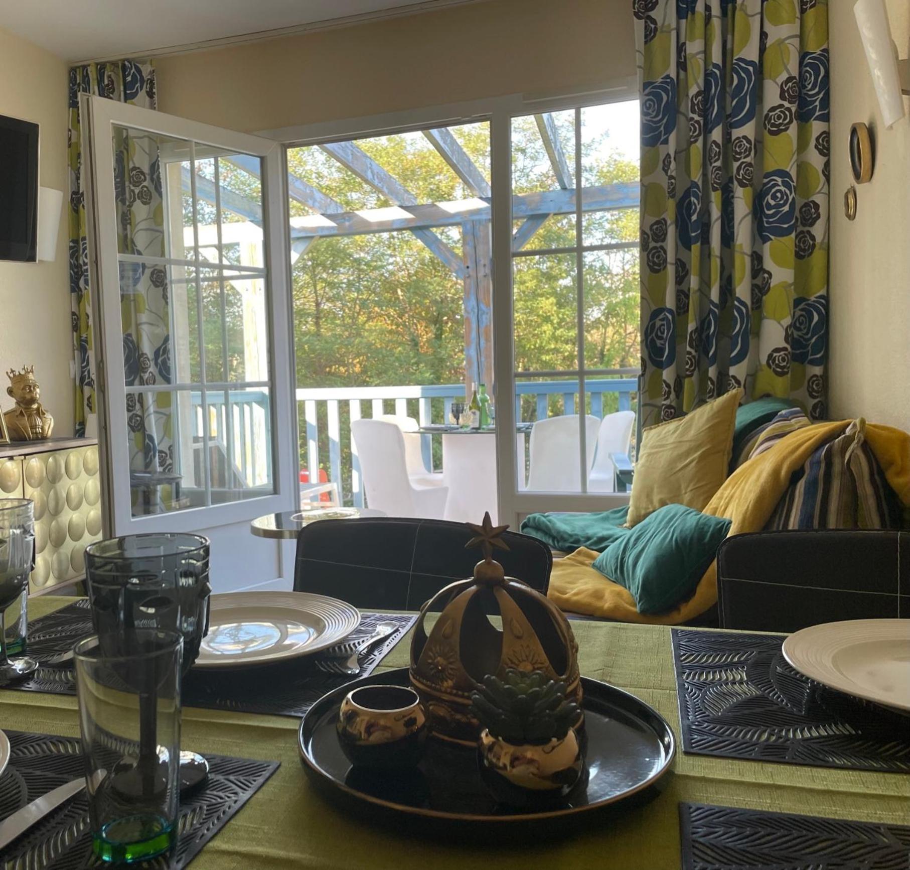 *A Setting Between Dordogne And Swimming Pool* Appartement Argentat Buitenkant foto
