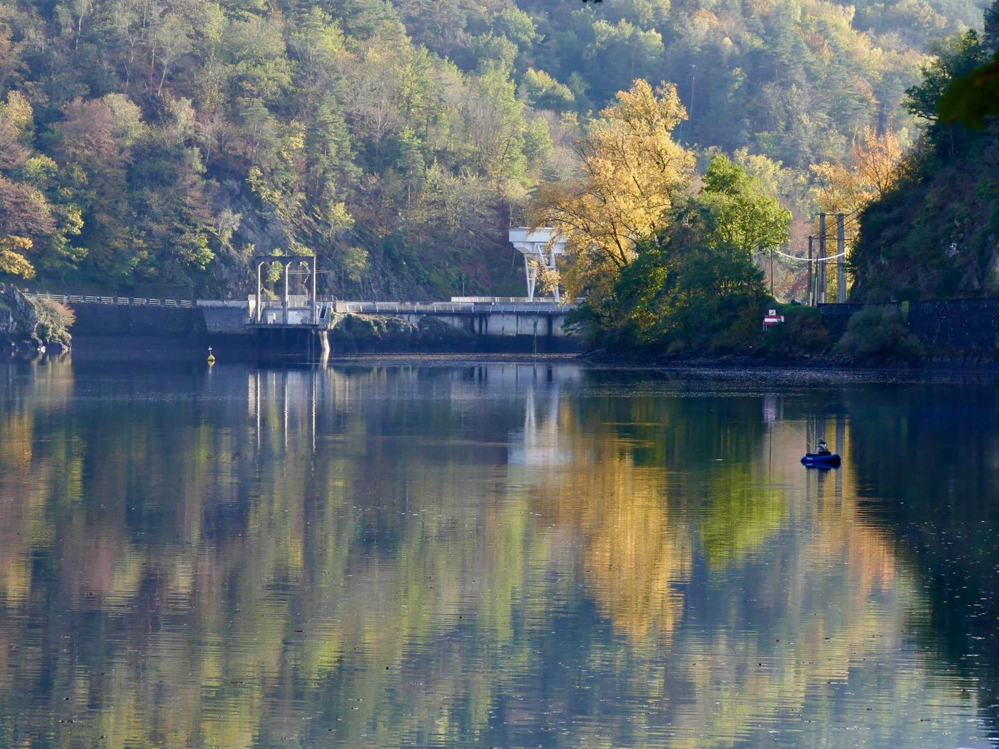 *A Setting Between Dordogne And Swimming Pool* Appartement Argentat Buitenkant foto